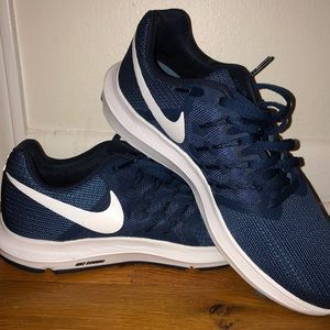 Blue Nike fit sole men’s 10
